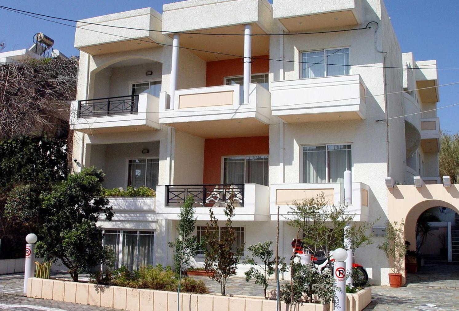 Doreen Suites Kalamaki  Exterior photo